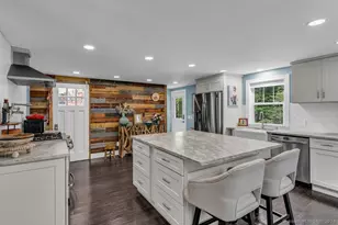 32 Twin Bridge Rd, Guilford, CT 06437 - Photo 7