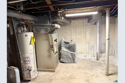 109 Wordin Avenue, Bridgeport, CT 06605 - Photo 23