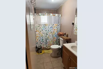 109 Wordin Avenue, Bridgeport, CT 06605 - Photo 17