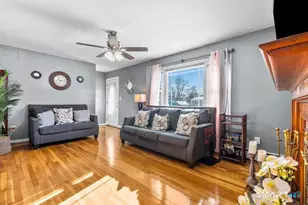 240 Valley Ave, Bridgeport, CT 06606 - Photo 7