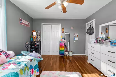 240 Valley Avenue, Bridgeport, CT 06606 - Photo 15