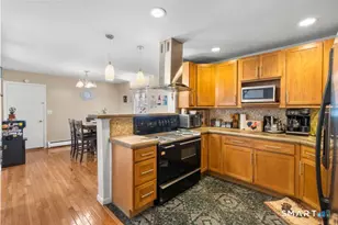 240 Valley Ave, Bridgeport, CT 06606 - Photo 11