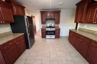 128 Prince St, Bridgeport, CT 06610 - Photo 15