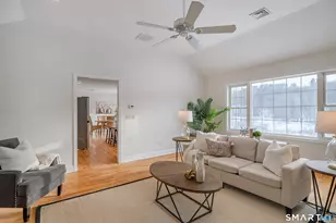 73 Dodgingtown Rd, Newtown, CT 06470 - Photo 19