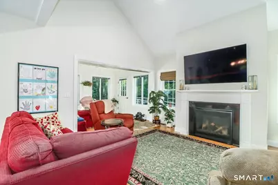 215 Meadow Brook Road #215, Oxford, CT 06478 - Photo 11