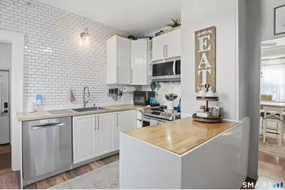 544 Prospect Avenue, Hartford, CT 06105 - Photo 17