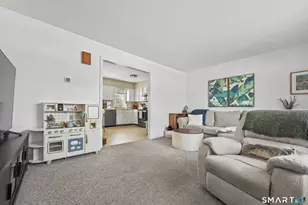 29 Toas St, Shelton, CT 06484 - Photo 3