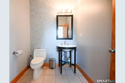 19 Longview Drive, North Haven, CT 06473 - Photo 11