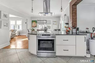 185 Cutspring Rd, Stratford, CT 06614 - Photo 9