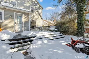 185 Cutspring Rd, Stratford, CT 06614 - Photo 3