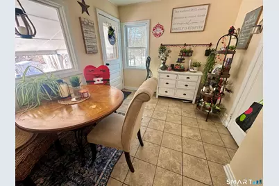 84 Middle Turnpike West, Manchester, CT 06040 - Photo 7