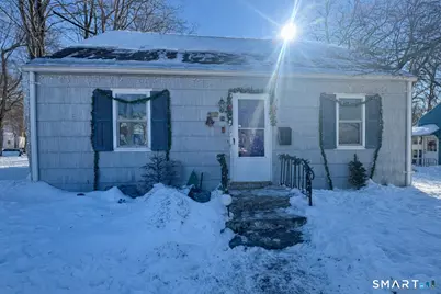 84 Middle Turnpike West, Manchester, CT 06040 - Photo 1