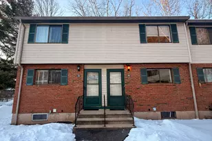 39 Horton Hill Rd, Naugatuck, CT 06770 - Photo 1