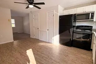 39 Horton Hill Rd, Naugatuck, CT 06770 - Photo 5