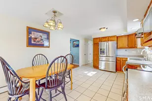 38 Eastgate Ln, Enfield, CT 06082 - Photo 9