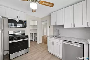 89 Maplewood Ave, West Hartford, CT 06119 - Photo 19