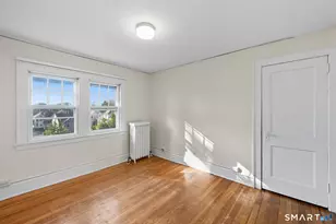 89 Maplewood Ave, West Hartford, CT 06119 - Photo 23