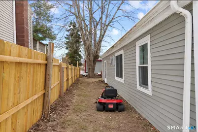 416 Chestnut Hill Avenue, Waterbury, CT 06704 - Photo 17