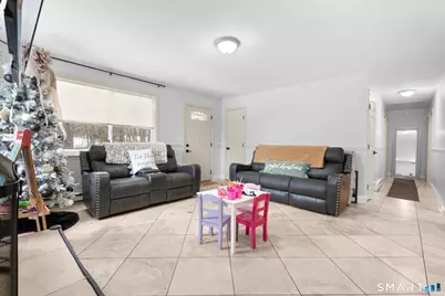 416 Chestnut Hill Avenue, Waterbury, CT 06704 - Photo 11