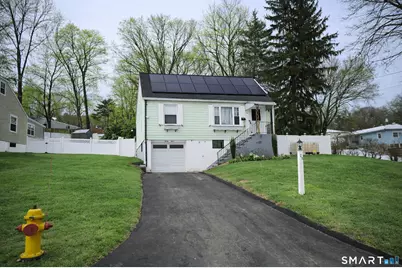 23 Ashland Avenue, Waterbury, CT 06708 - Photo 1