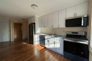 482 W Main St, Norwich, CT 06360 - Photo 3