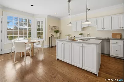 106 Stillson Road #106, Fairfield, CT 06825 - Photo 9