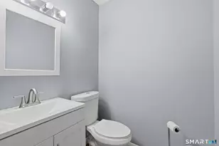 302 Limner Cir, Rocky Hill, CT 06067 - Photo 17