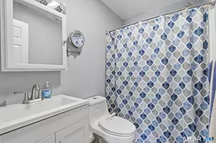 302 Limner Cir, Rocky Hill, CT 06067 - Photo 21