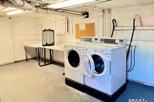 1068 E Main St, Stamford, CT 06902 - Photo 25