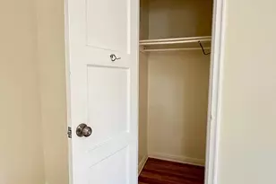 1068 E Main St, Stamford, CT 06902 - Photo 5