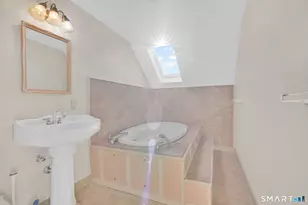 53 McKinley St, Manchester, CT 06040 - Photo 11