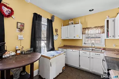 121 Cedar Street, Norwich, CT 06360 - Photo 23