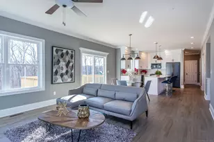 24 Deerwood Rd, Oxford, CT 06478 - Photo 15