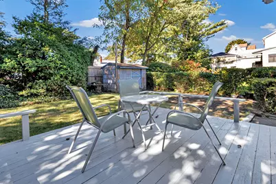 37 Herald Avenue, Bridgeport, CT 06606 - Photo 9