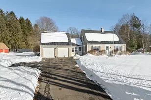 322 Tunxis Ave, Bloomfield, CT 06002 - Photo 1