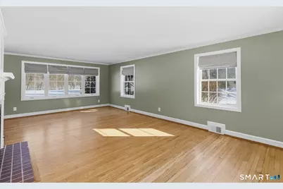 322 Tunxis Avenue, Bloomfield, CT 06002 - Photo 5