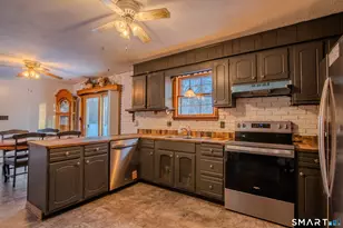 33 Junior Ave, Killingly, CT 06239 - Photo 7