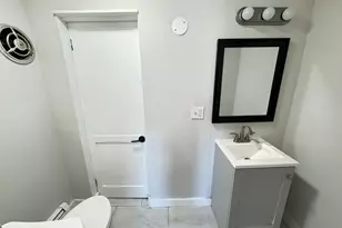 137 Middletown Ave, North Haven, CT 06473 - Photo 19