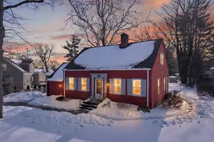 15 Townline Rd, Hamden, CT 06517 - Photo 1