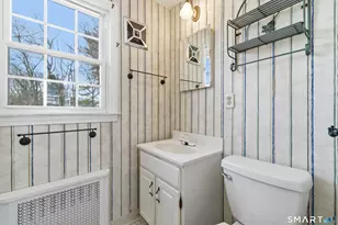 15 Townline Rd, Hamden, CT 06517 - Photo 17