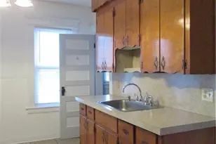 55 Eaton St, Bridgeport, CT 06604 - Photo 7