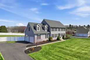 5 Hemlock Dr, East Windsor, CT 06016 - Photo 3