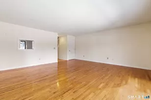 2702 Mill Pond Dr, South Windsor, CT 06074 - Photo 11