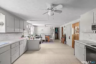 135 Adelaide St, Killingly, CT 06239 - Photo 7