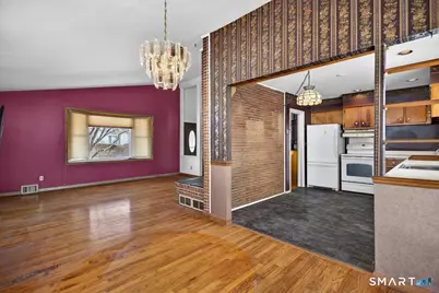 15 Ferndale Place, Stratford, CT 06614 - Photo 9