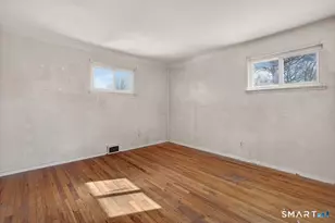 15 Ferndale Pl, Stratford, CT 06614 - Photo 23