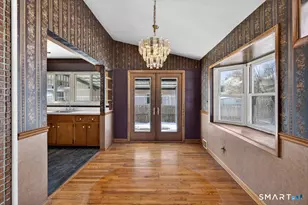 15 Ferndale Pl, Stratford, CT 06614 - Photo 7