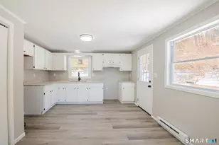 25 Snake Meadow Rd, Plainfield, CT 06354 - Photo 9