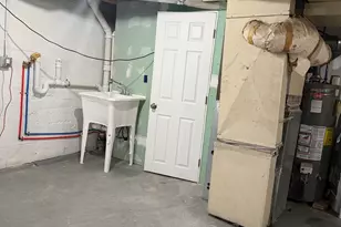 843 New Britain Ave, Hartford, CT 06106 - Photo 11