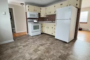 273 Queen St, Southington, CT 06489 - Photo 3